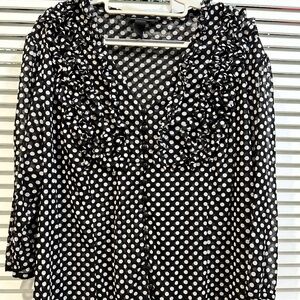 Adorable INC dotted Women’s Plus 3X fitted shirt